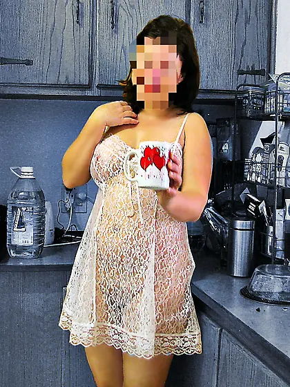 Unaware Exposed fat udders German slut