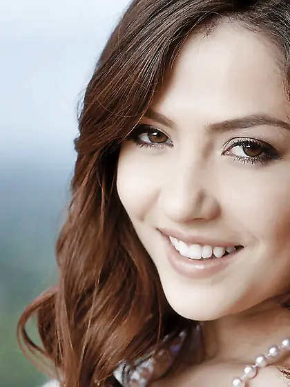 Seductive teen shaved hd