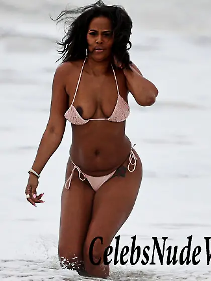 Sundy Carter Tit Slip On The Beach In Malibu