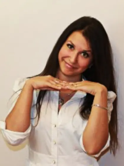 Brunette Teen Ariel.