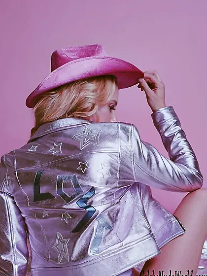 Lili Reinhart Erotic