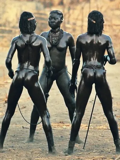 They love to show off