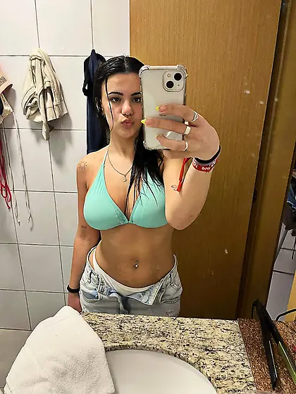 sof1 busty teen whore