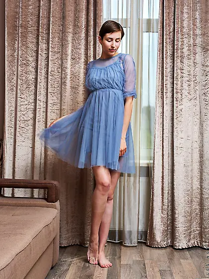 Shy sexy tight dress