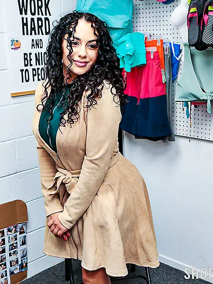 Brianna Bourbon gets properly fucked by cocky LP officer