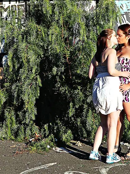 Sweet bad chicks wait