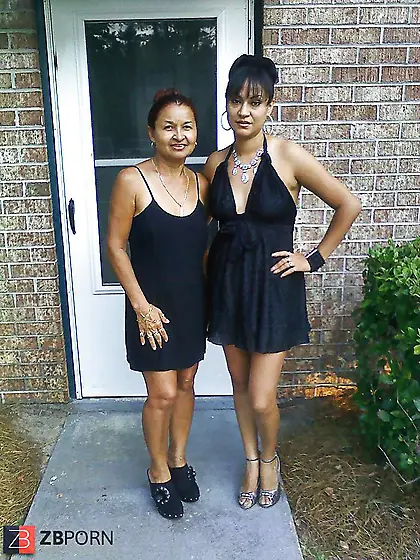 Mature lezzies and their youthfull paramours...