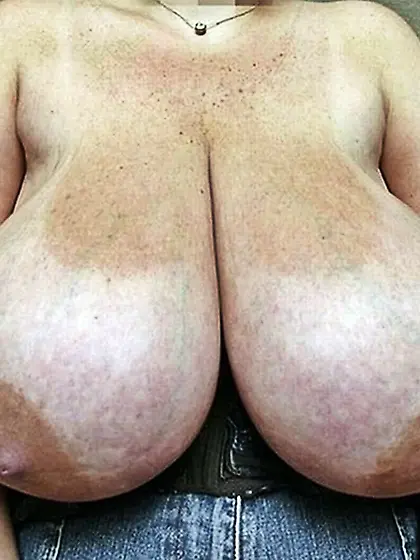 Busty Milf with Great Mom Tits