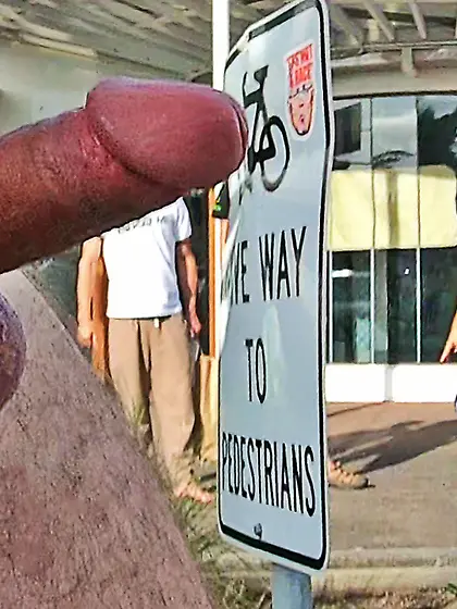 WNBR Byron Bay erection exhibitionist brings joy!