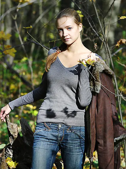 Irina B takes her tight blue jeans off and teases us with her fo