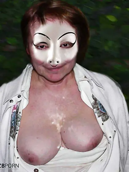 My Timid Wifey -Outdoor