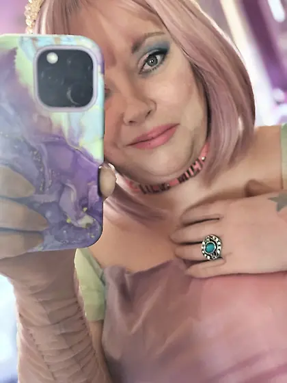 Tina Snua Selfies #53