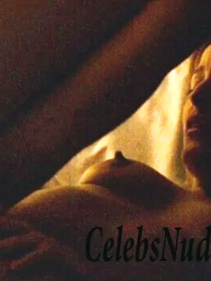 Nude pics of Gillian Anderson