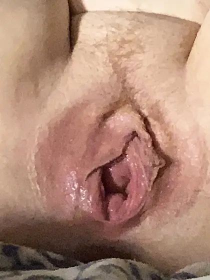 Destroying my cunt with a wine bottle