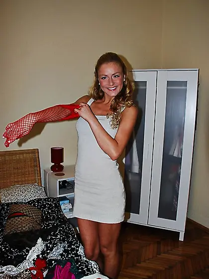 23 yo Redhead Lily Blowjobs