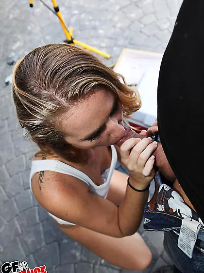 Tiny tits horny amateur girlfriend