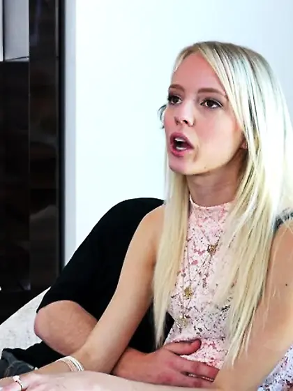 Blonde babe masturbates fucked