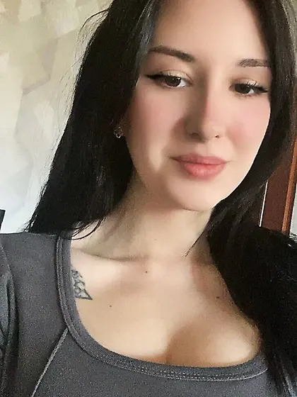 Tvoya Elly Free Photos