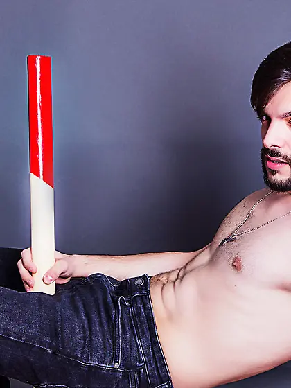 White gay andysantoss live