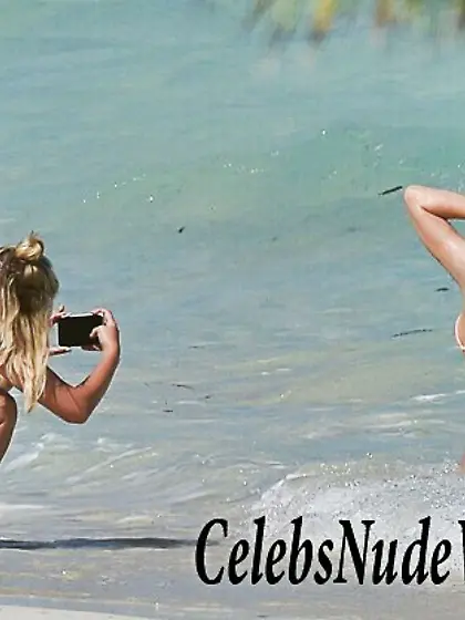 Booty Pics of Kylie Jenner