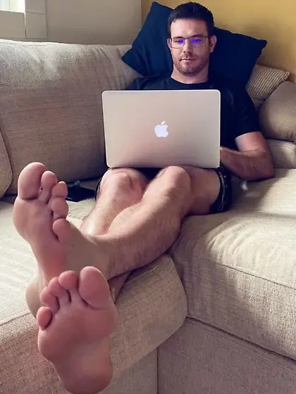 Men's Feet & Foot Doms