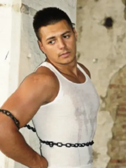 Brunette newsweetgay perform close