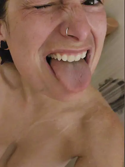 Cheating Michigan whore Kenda