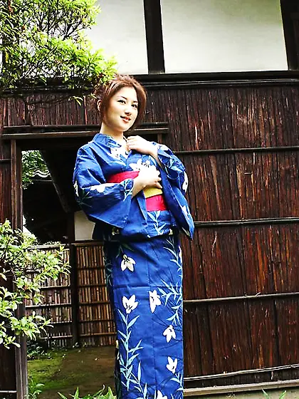 Talented and very arousing Tomomi Idols teases in front of the c