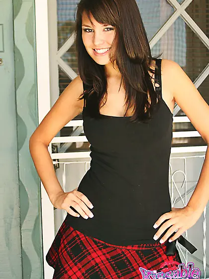 Slutty teen babe Kissable Kaydin strips her mini skirt and tease