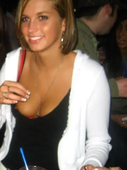 Nip Slips,  Downblouse,  & Sideboob