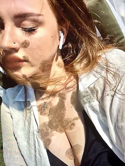 I dont deserve to cum on Arina Ullanova saggy tits