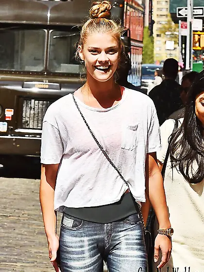 Nina Agdal Pussy Photos