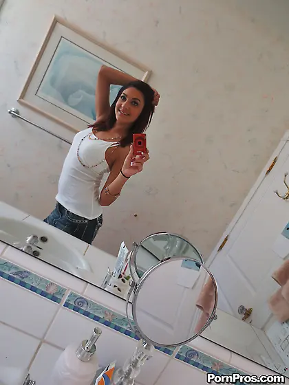 It's time for a perfect POV session with a petite brown hai