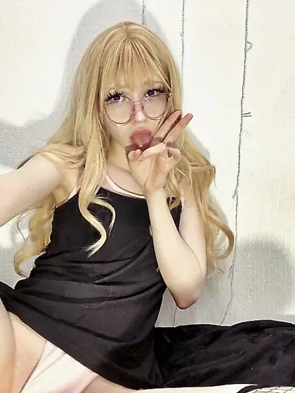 Sexy Nancy and her body