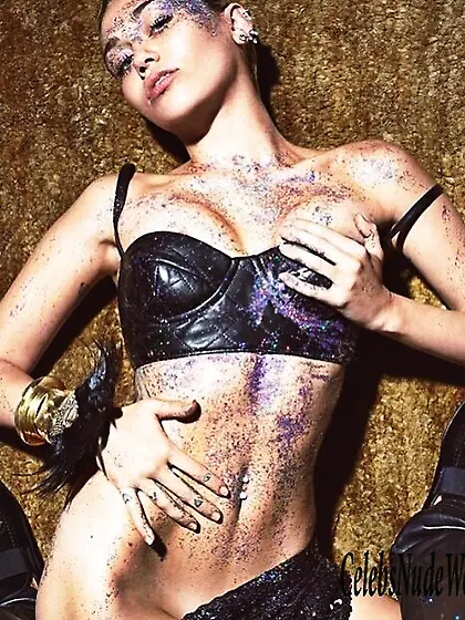Miley Cyrus's sexy photos