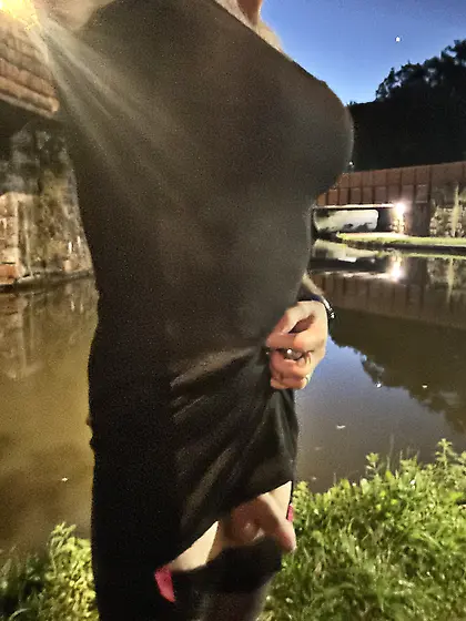 Crossdresser outdoors