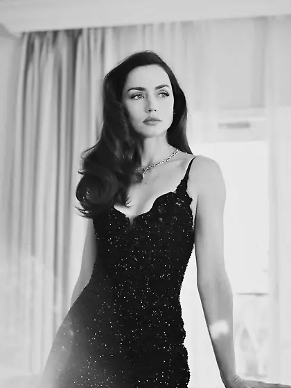 Ana De Armas - Golden Globes glow 01/17/2026