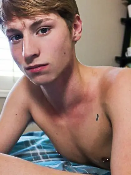 cute twink boy chase williams 18 onlyfans angel