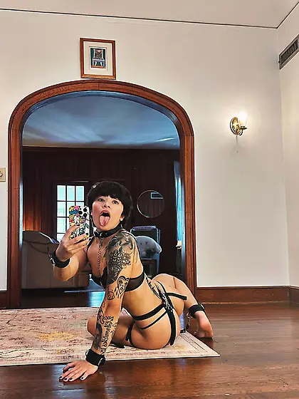 how would you treat fit dirty bop sid?