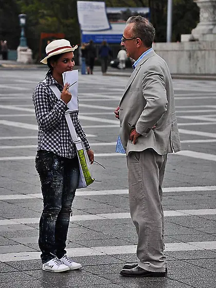 19 yo Brunette Honey Demon Hand jobs