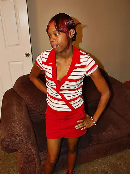 Slim ebony wife undresses
