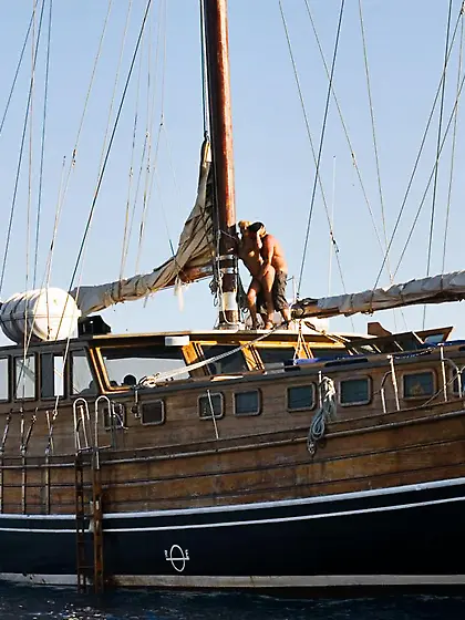 Lucky stud fuck ass and pussy of sexy blonde Sandra Parker at th