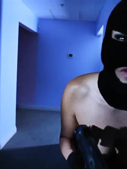 Masked latina burglar caught