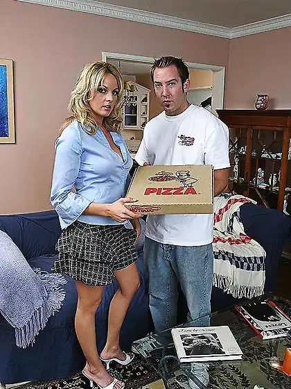 American slutty fuck pizza