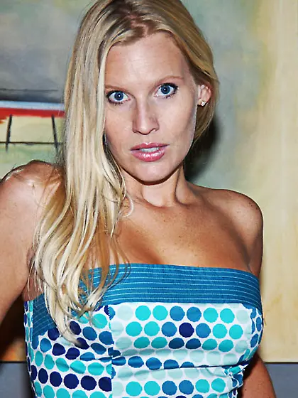 Kristen Cameron and Brianna Ray strip together and have fantasti