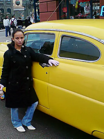 Lavish girlfriend orgasm on