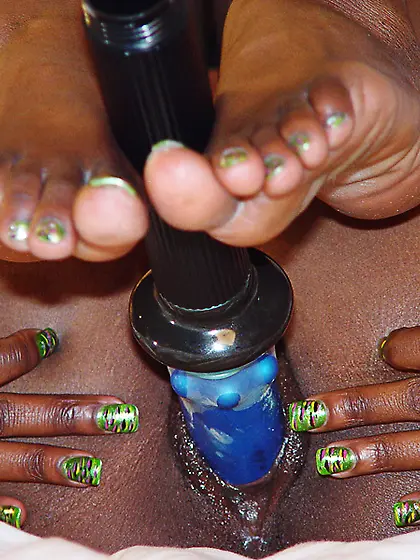 Crystal - Dildo Feet