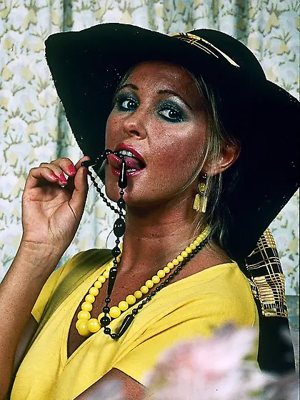 Smoking hot chick pose