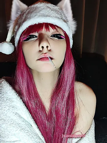 Egirl smoking in bathrobe