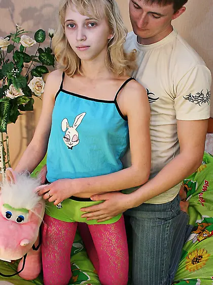 Skinny blonde teen gets naked and fucked before the facial